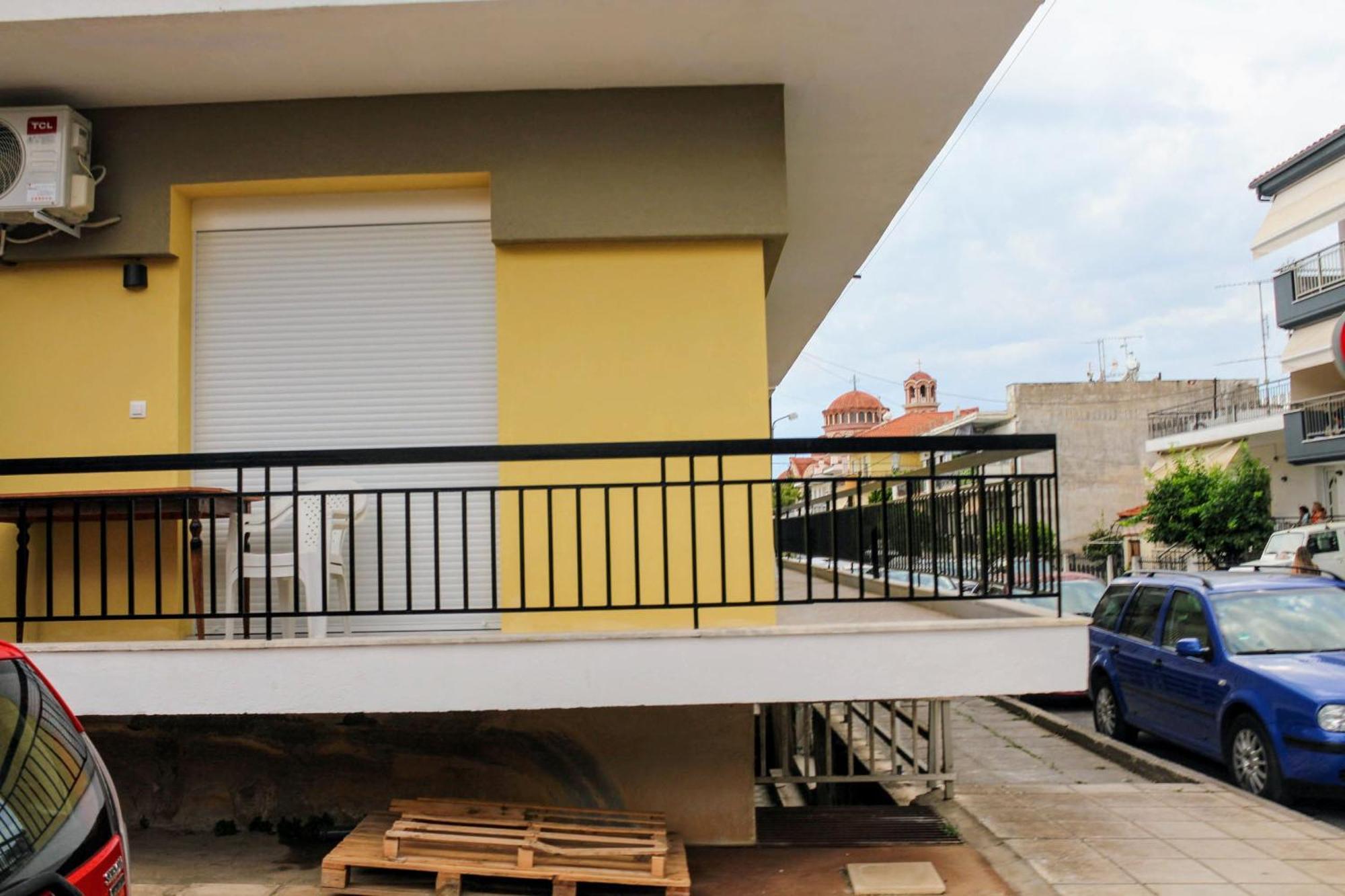 Konstantinos Apartment 尼亚·蒙达尼亚 外观 照片