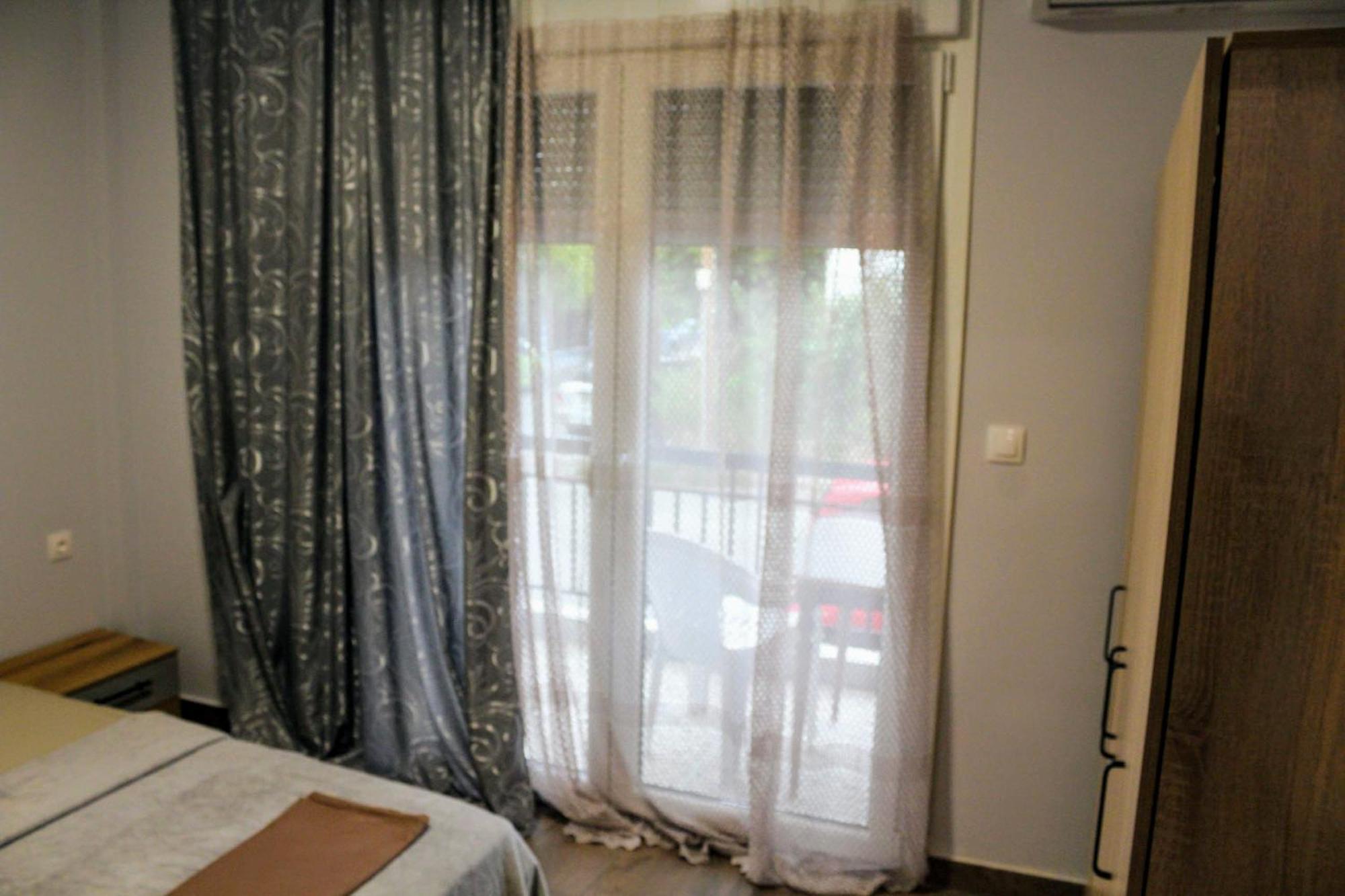 Konstantinos Apartment 尼亚·蒙达尼亚 外观 照片