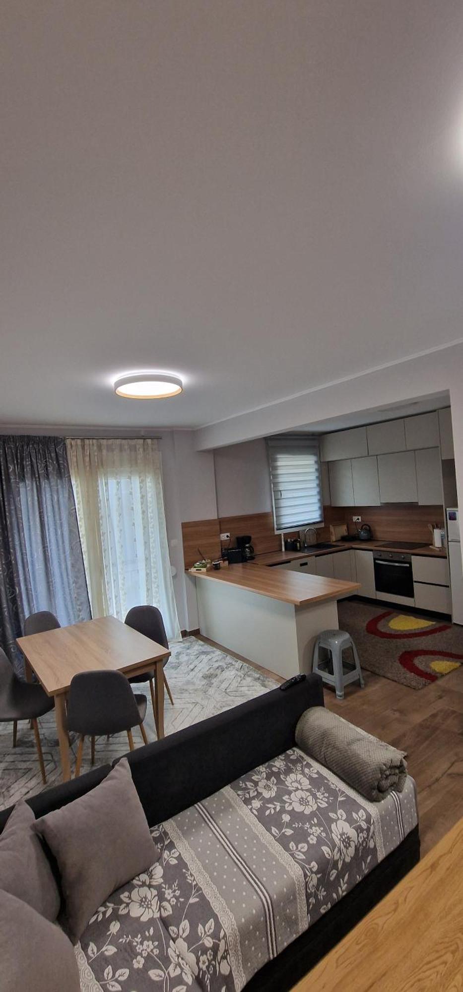 Konstantinos Apartment 尼亚·蒙达尼亚 外观 照片